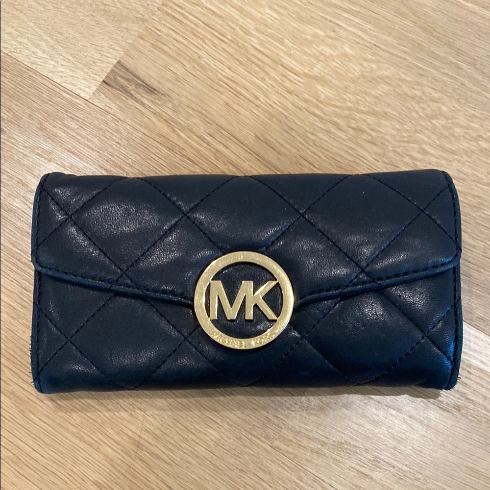 Michael Kors Black and Gold Quilted Wallet